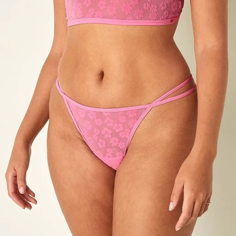 Victoria's Secret Pink Sheer V-String Floral Panty & Red Cotton V-String BNWT